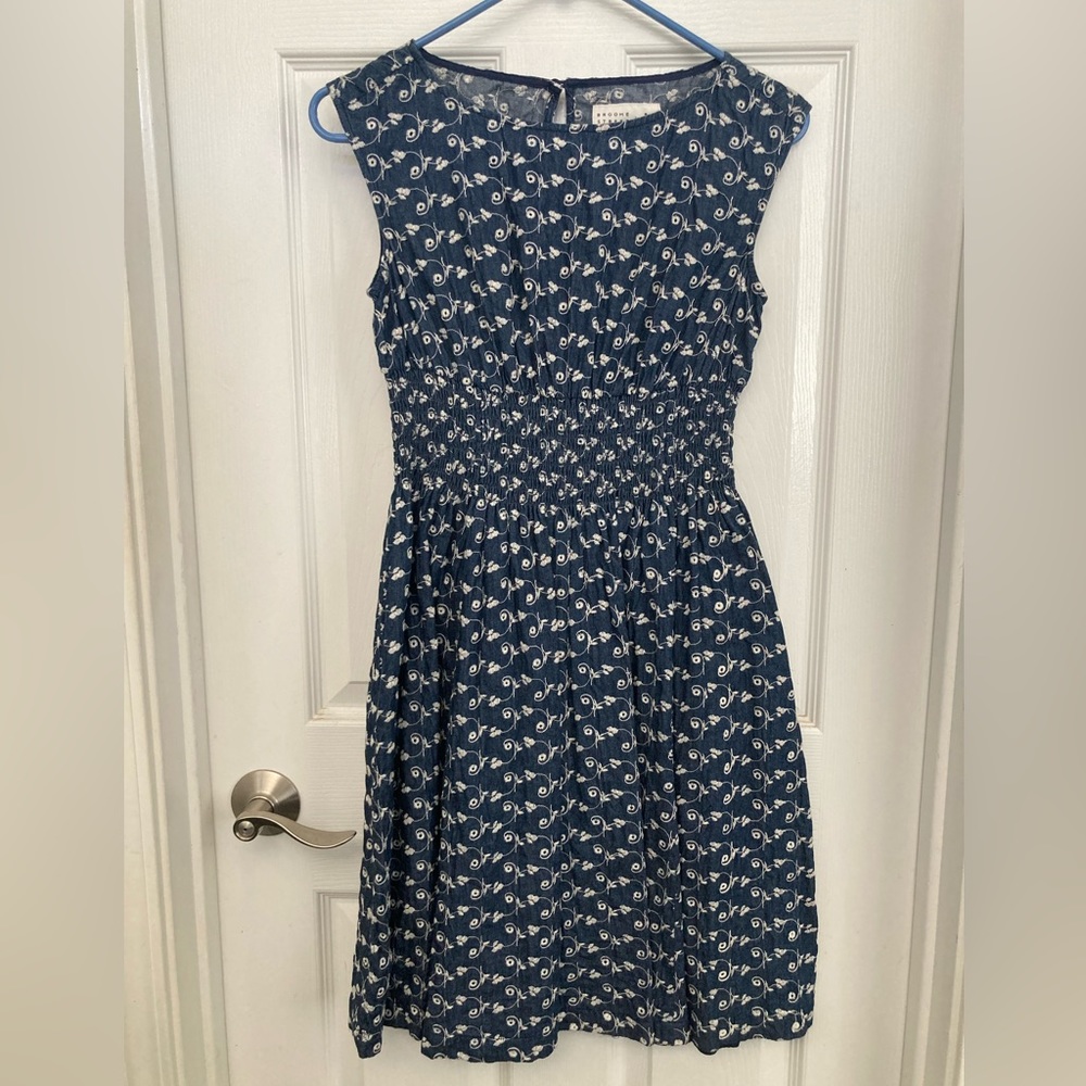 Bloome Street Kate Spade chambray eyelet “Blair” a-line dress size 0
